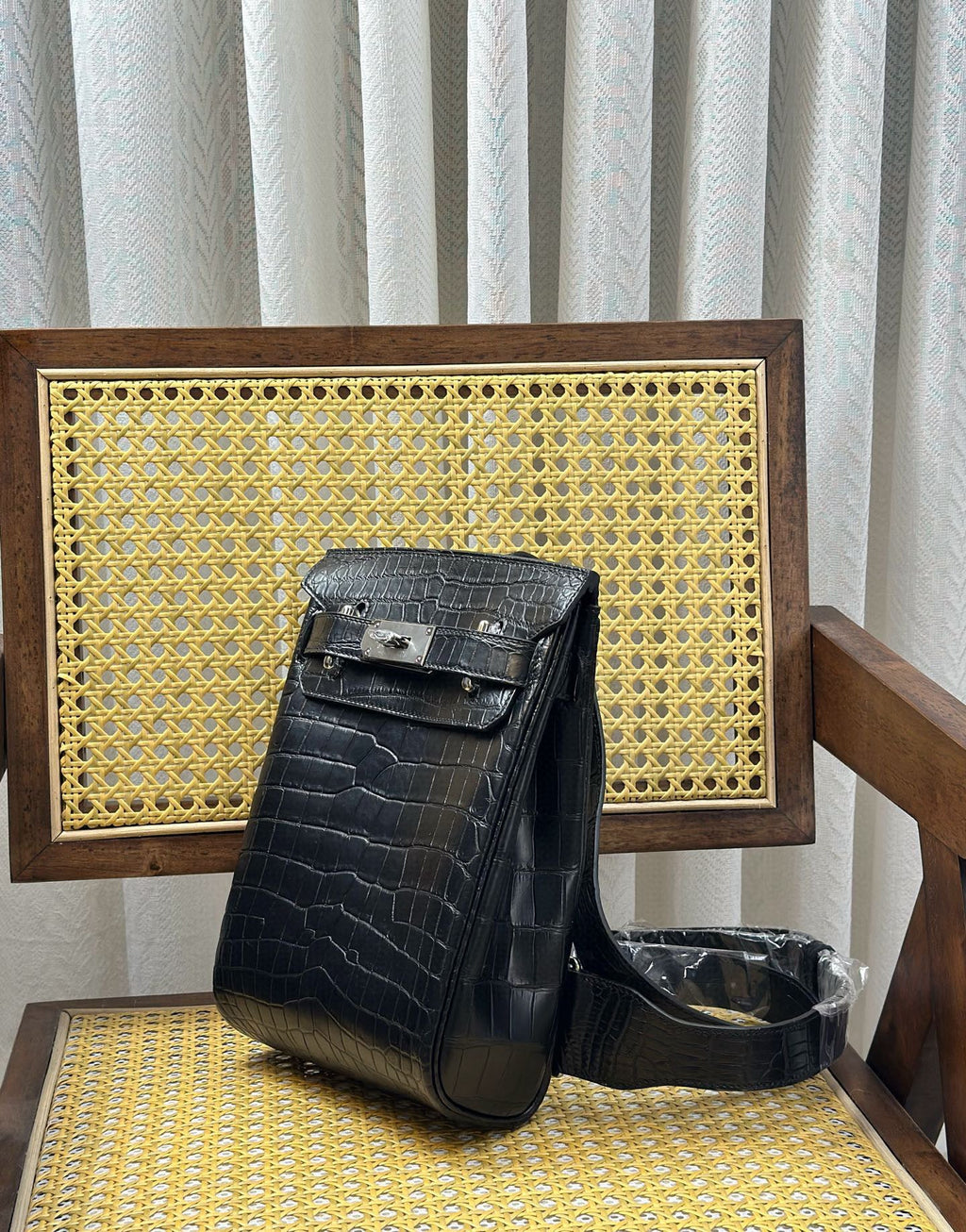 代金引換スリングバッグ