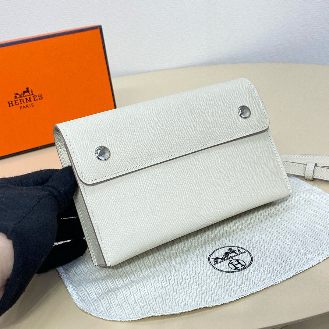 代金引換スリングバッグ