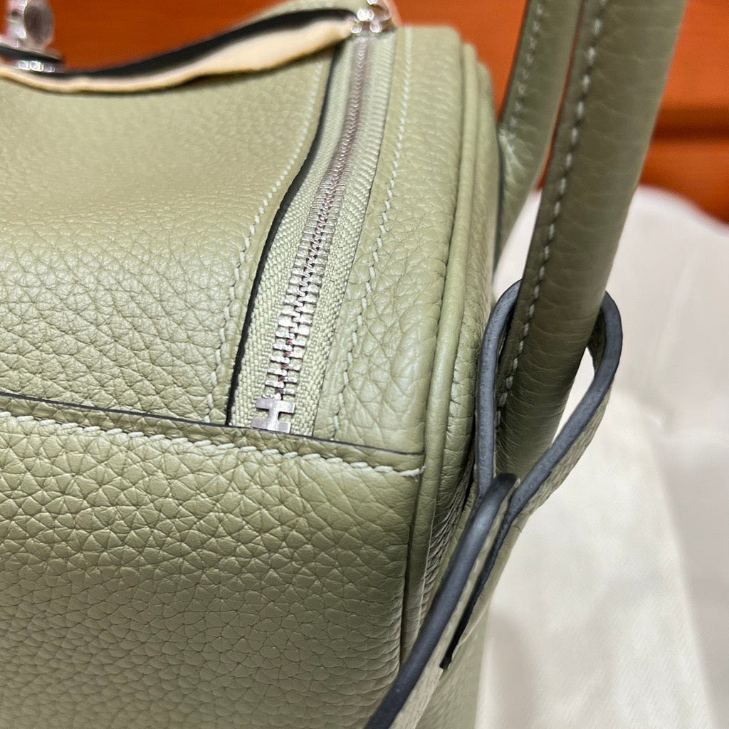 代金引換リンディ 26