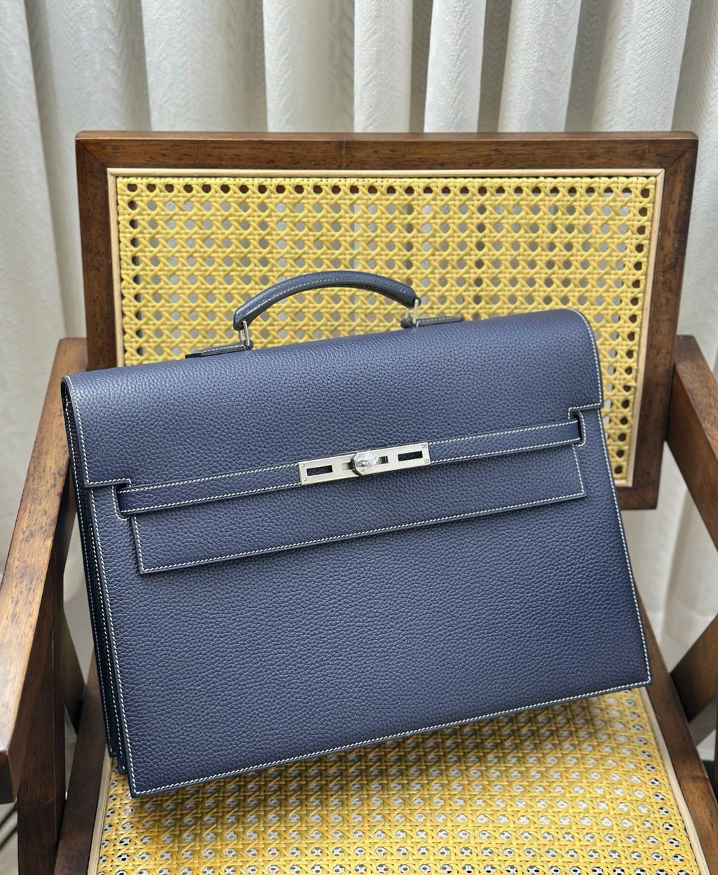代金引換ブリーフケース