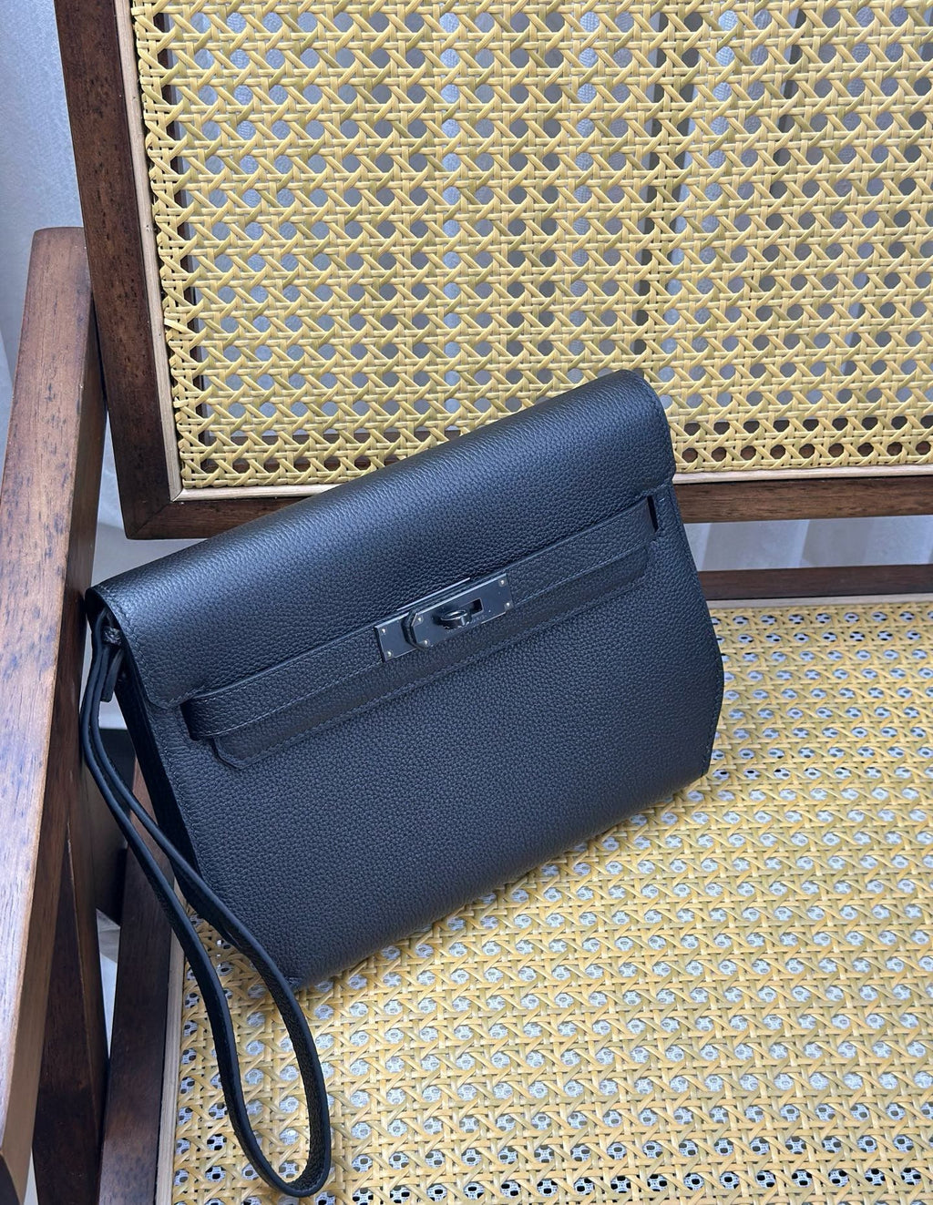 代金引換クロスボディバッグ