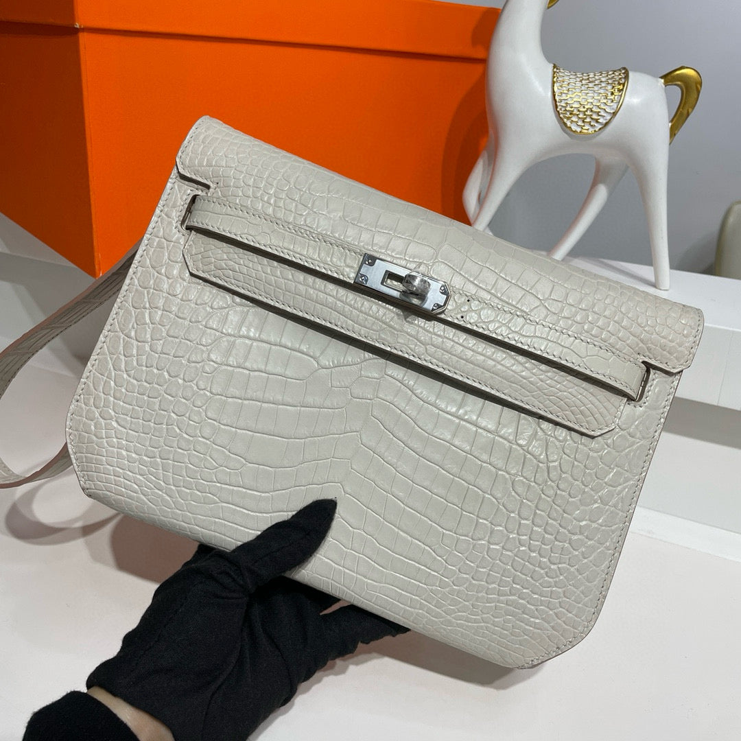代金引換ケリーバッグ 25cm