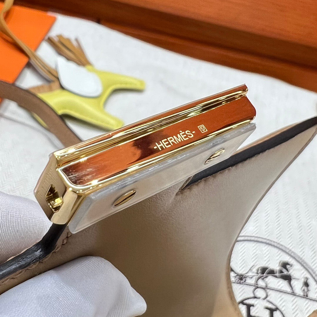 代金引換コンスタンス 19