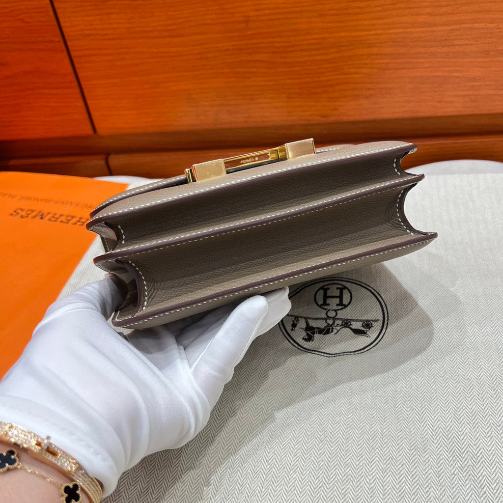 代金引換コンスタンス 19
